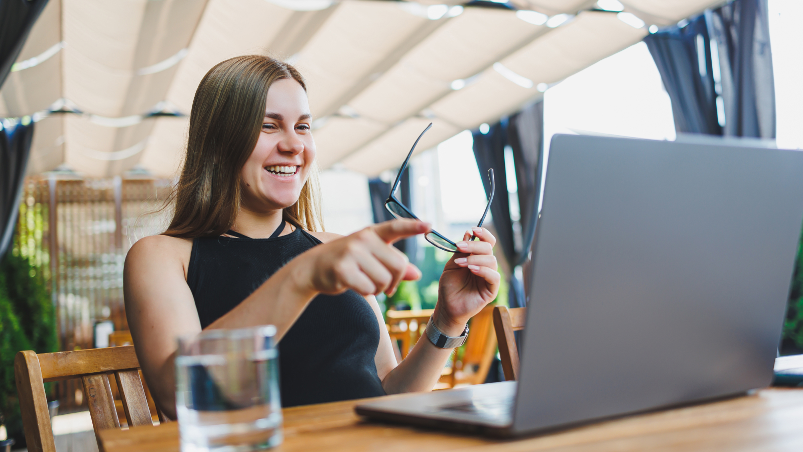 Best Way to Hire a Graphic Designer Without Scope Creep