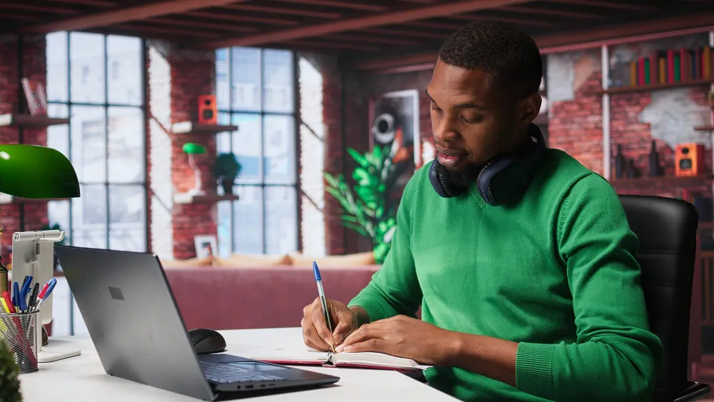 How to Get Your First Freelance Writing Job Fast