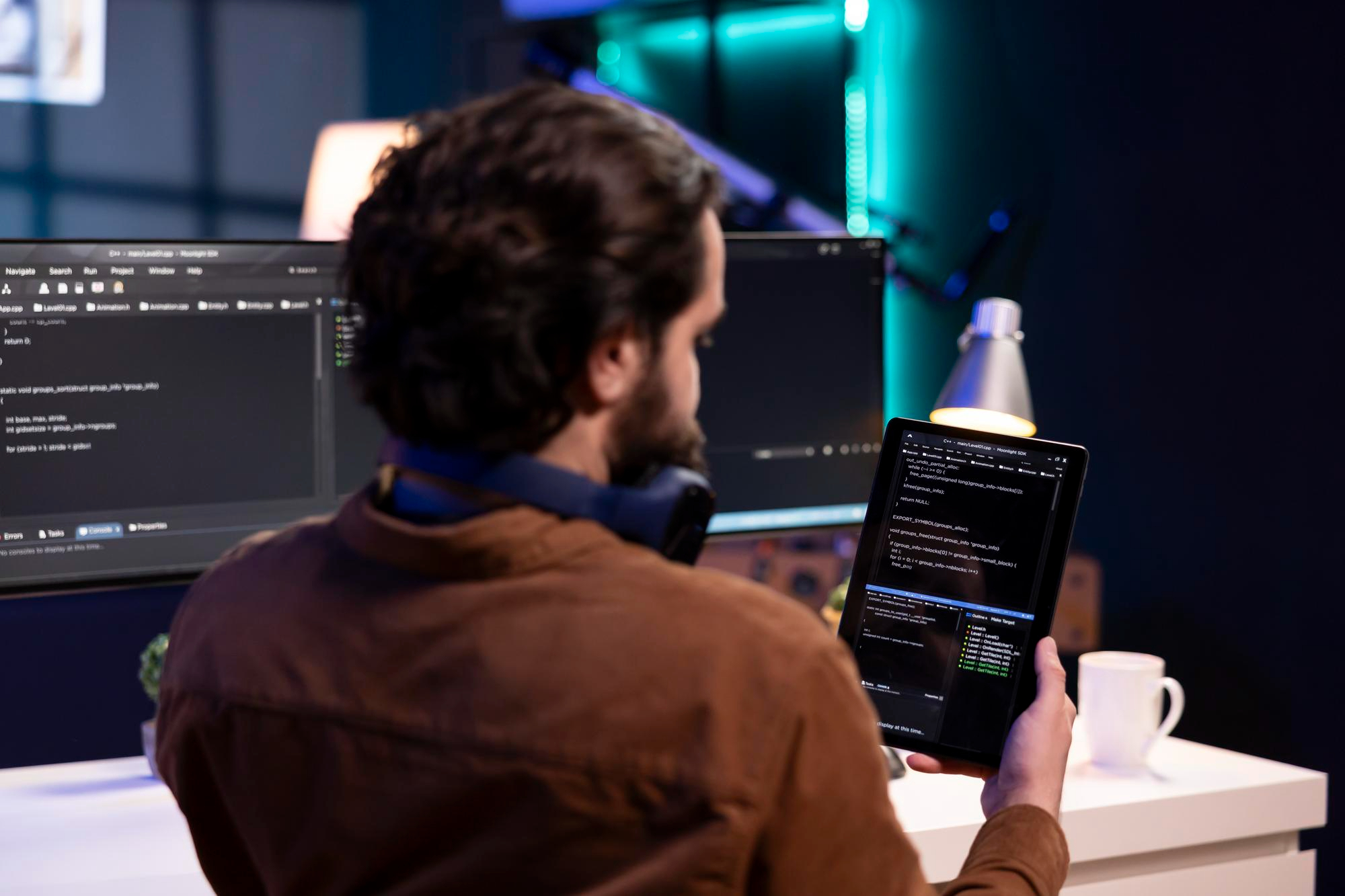 How to Hire a Mobile App Developer in 2026: Cost, Skills, Process, and Checklist