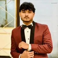 nova_khan_j