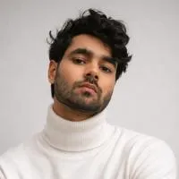 daniyal_presents